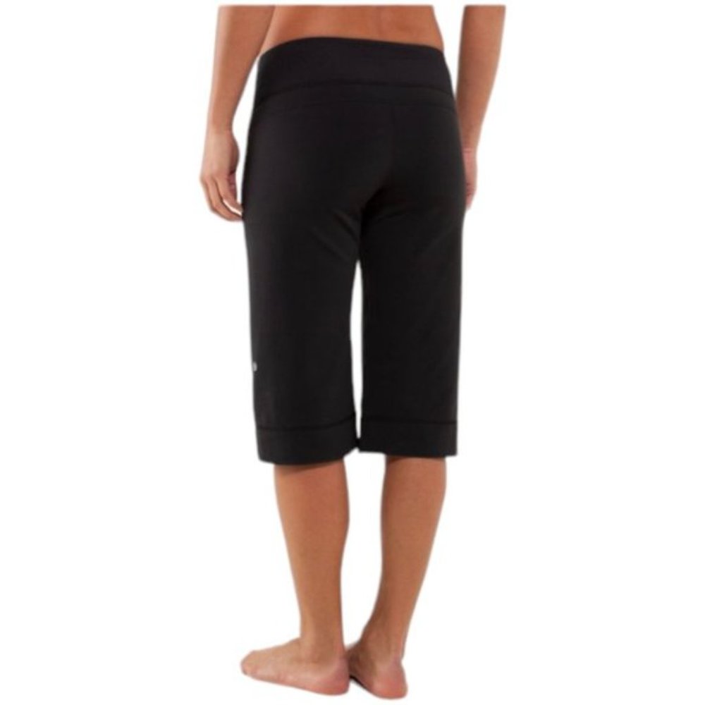 Lululemon Clam Digger II Wide Leg Crop Pant - Picture 2 of 8